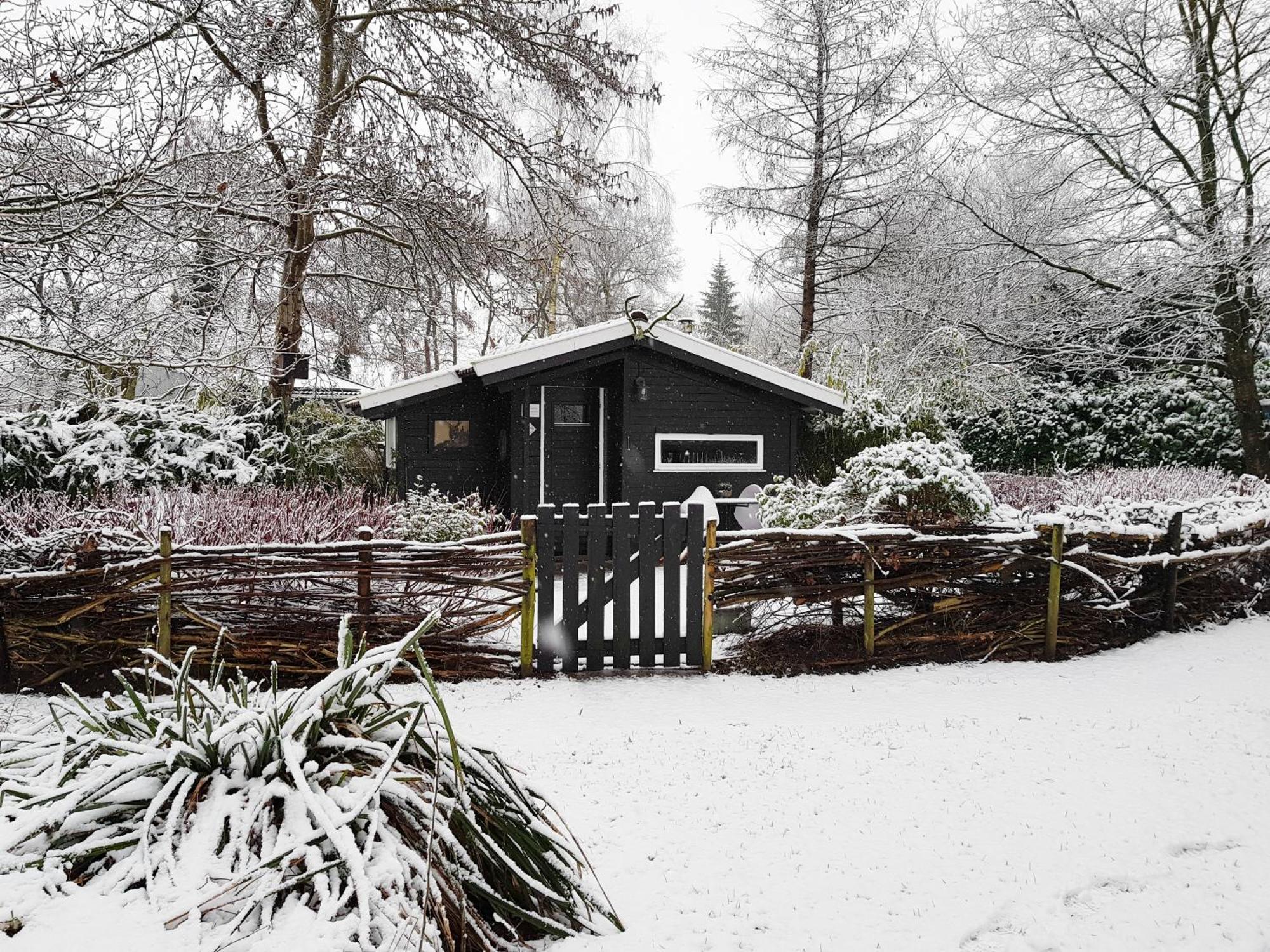 Natuurhuisje 'T Poepekrus Kootstertille Bagian luar foto